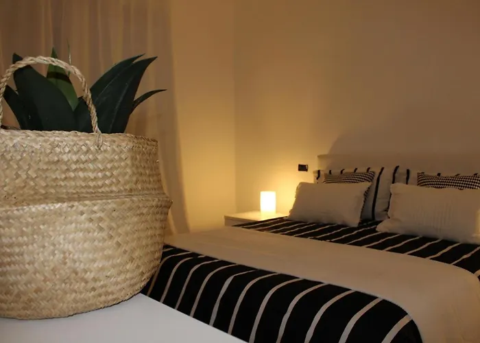 Oda ve Kahvaltı Stella Del Sud - 3*